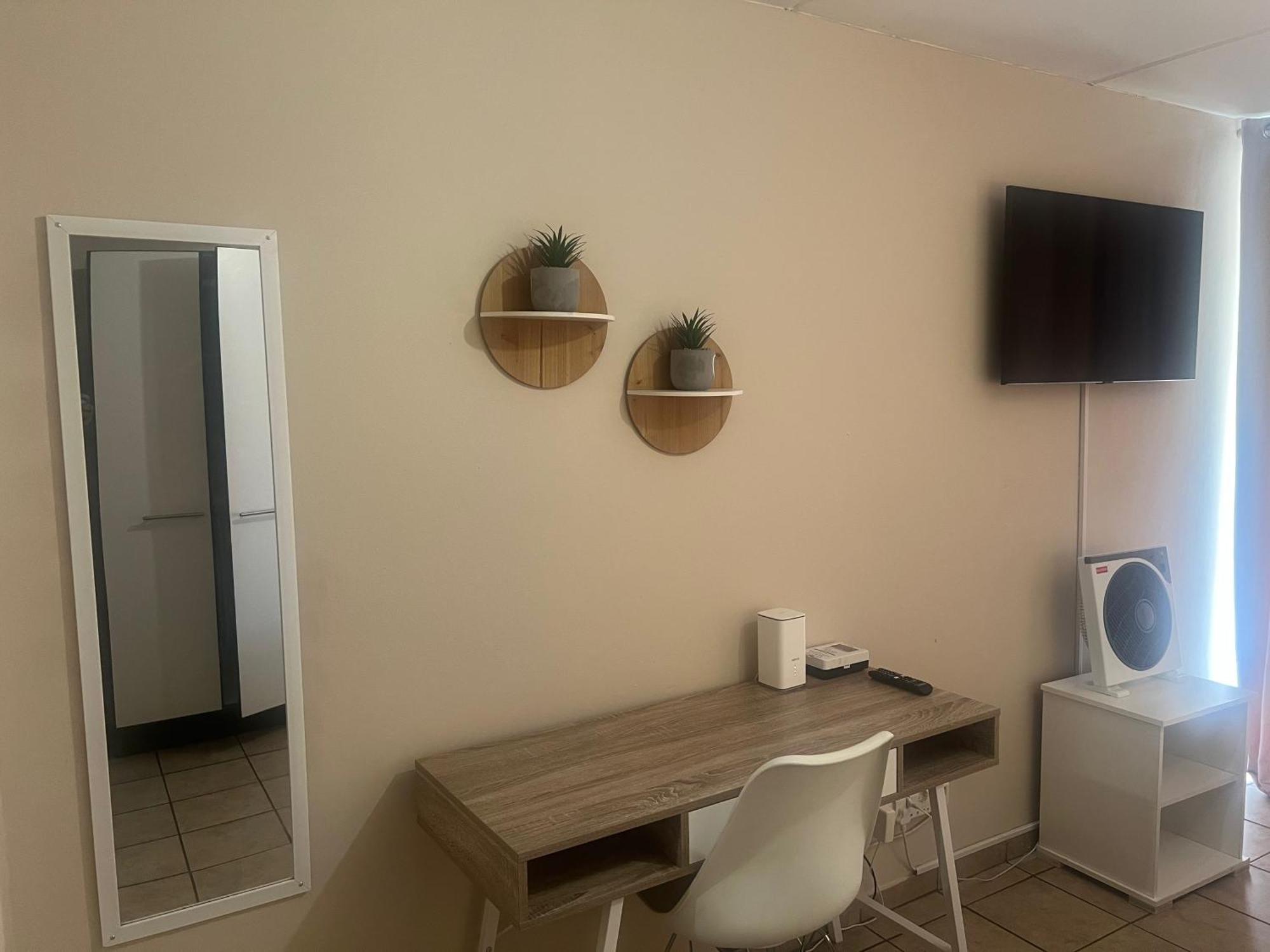Smart And Cozy Studio With Netflix And Showmax Pretoria-Noord Exteriér fotografie