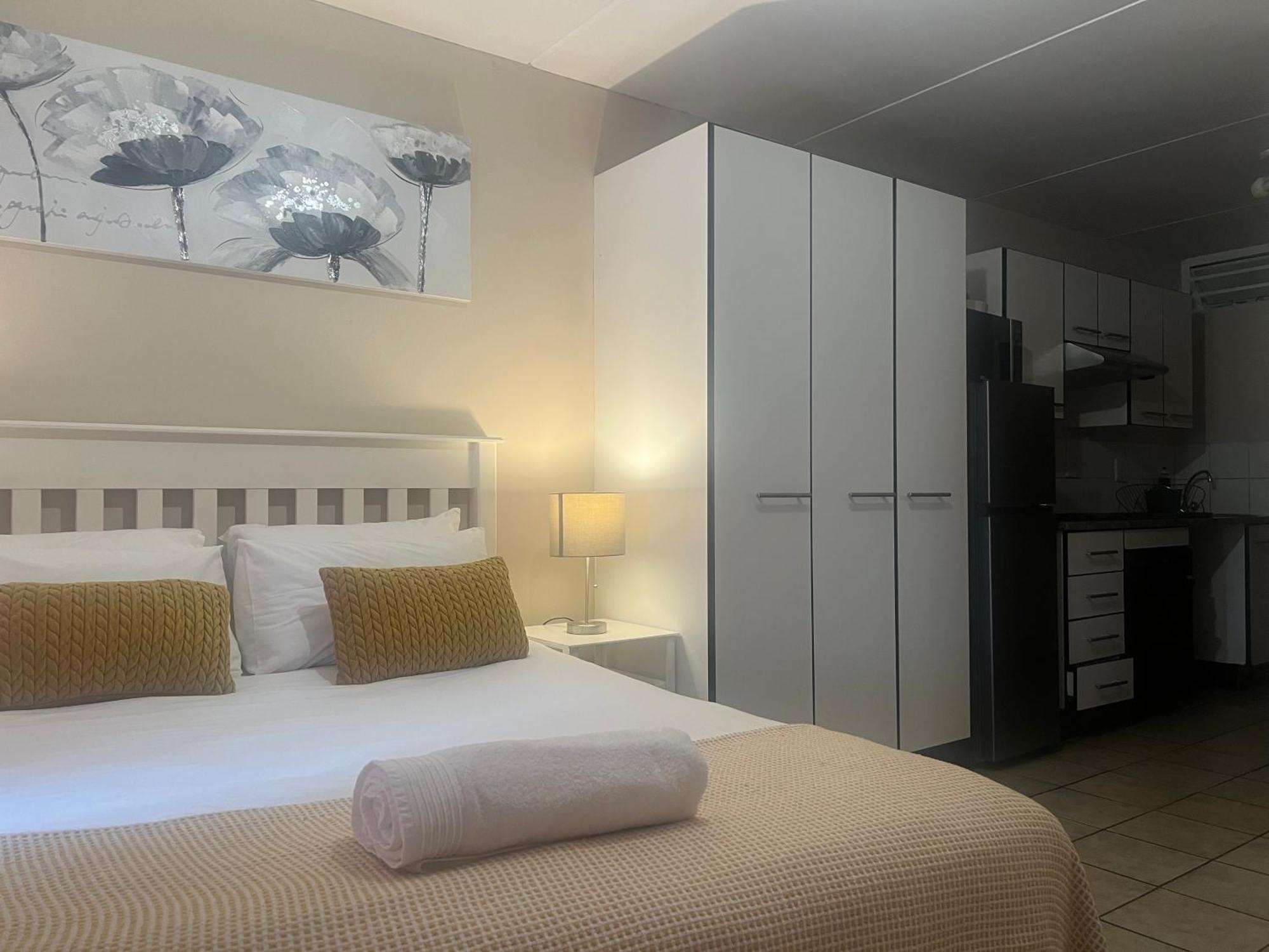 Smart And Cozy Studio With Netflix And Showmax Pretoria-Noord Exteriér fotografie
